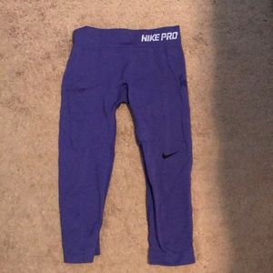 Nike workout Capri